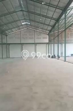 Gudang disewakan di Tangerang Tangerang dengan luas bangunan 870m2 Gudang disewakan di Tangerang Tangerang dengan luas bangunan 870m2
