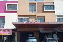 HARGA BERSAING! Ruko di , Luas 204m2m², Area Komersial HARGA BERSAING! Ruko di , Luas 204m2m², Area Komersial