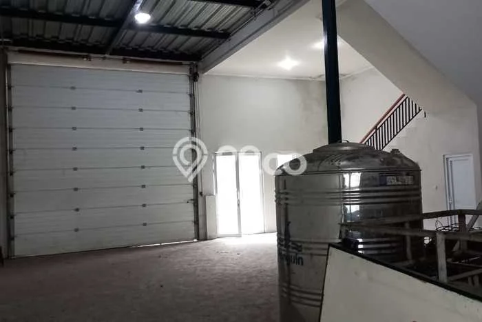 Unit Gudang Dijual di Tangerang LT 220m2 & LB 210m2 Unit Gudang Dijual di Tangerang LT 220m2 & LB 210m2