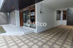 LISTING BARU! Rumah di Tebet, Siap Huni, 2 KM, Akses Tebet, Jakarta Selatan, Jakarta Selatan, Luas 187m² LB 150m² LISTING BARU! Rumah di Tebet, Siap Huni, 2 KM, Akses Tebet, Jakarta Selatan, Jakarta Selatan, Luas 187m² LB 150m²