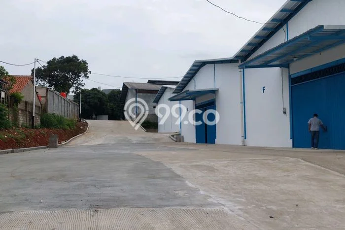 FOR RENT! Gudang di Bintaro Cocok untuk Bisnis 300m2 FOR RENT! Gudang di Bintaro Cocok untuk Bisnis 300m2