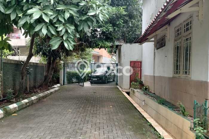 Tanah Dijual di Jakarta Selatan Seluas 2105m2 Strategis Tanah Dijual di Jakarta Selatan Seluas 2105m2 Strategis