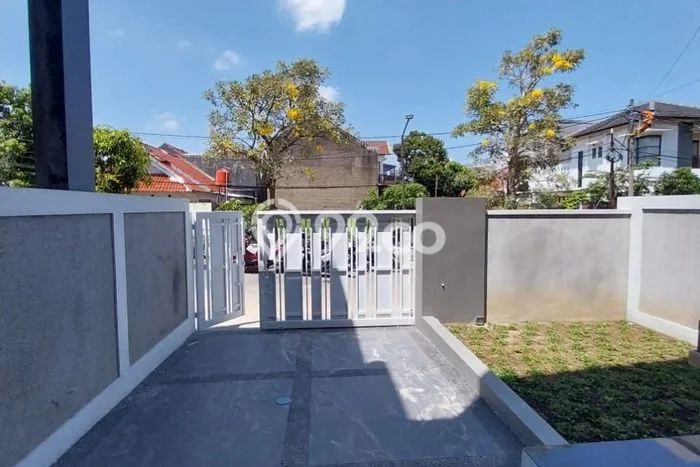For Sale Hunian Rumah Nyaman 3 KT di Bandung Kota, Bandung For Sale Hunian Rumah Nyaman 3 KT di Bandung Kota, Bandung