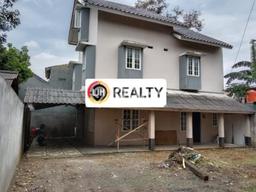 Jual Rumah Bagus Siap Huni LB 140m2 di Cipayung, Jakarta Timur Jual Rumah Bagus Siap Huni LB 140m2 di Cipayung, Jakarta Timur