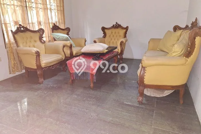 Sewa cepat hunian minimalis lokasi strategis 4 Kamar di Cinere, Depok Sewa cepat hunian minimalis lokasi strategis 4 Kamar di Cinere, Depok