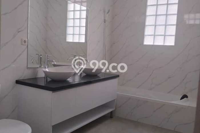 Hunian Modern Dikontrakkan 5 Kamar di Mampang Prapatan Bisa Nego Hunian Modern Dikontrakkan 5 Kamar di Mampang Prapatan Bisa Nego