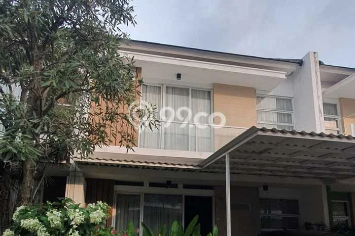 Rumah Luas Asri 3 KT Siap Pakai di Bintaro Tangerang Selatan Rumah Luas Asri 3 KT Siap Pakai di Bintaro Tangerang Selatan