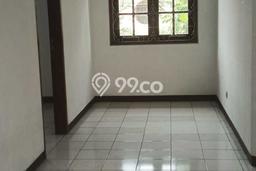 Ready to Use! Premium House LT 553m2 Desain Elegan di Lebak Bulus Ready to Use! Premium House LT 553m2 Desain Elegan di Lebak Bulus