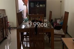 Hunian Eksklusif Siap Huni LT 328m2 di Jagakarsa, Jakarta Selatan Hunian Eksklusif Siap Huni LT 328m2 di Jagakarsa, Jakarta Selatan
