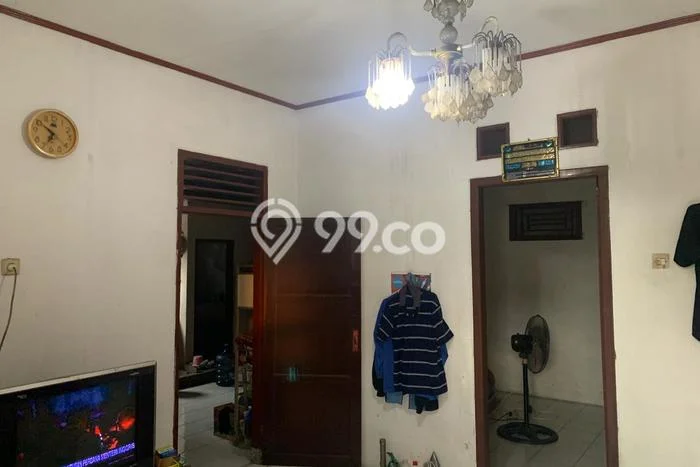 Jual Rumah Bagus Siap Huni LB 100m2 di Beji, Depok Jual Rumah Bagus Siap Huni LB 100m2 di Beji, Depok