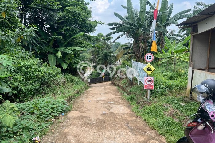 Kavling Tanah untuk Dijual di Depok I, Depok, Luas 3212m2 Kavling Tanah untuk Dijual di Depok I, Depok, Luas 3212m2