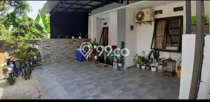 Rumah Luas Asri 2 KT Siap Pakai di Sudimara Tangerang Rumah Luas Asri 2 KT Siap Pakai di Sudimara Tangerang