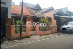 Siap Huni Hunian Elit 5 Kamar di Cilandak Dekat ke Mana Pun Siap Huni Hunian Elit 5 Kamar di Cilandak Dekat ke Mana Pun