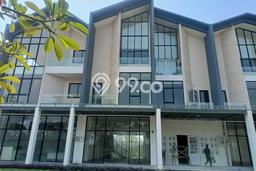 Ruko Dijual di Prime Area Jakarta Timur Luas 191m2 Ruko Dijual di Prime Area Jakarta Timur Luas 191m2
