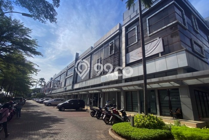 Ruko Dijual di Jakarta Timur LT 75m2 & LB 200m2 Lokasi Terbaik! Ruko Dijual di Jakarta Timur LT 75m2 & LB 200m2 Lokasi Terbaik!