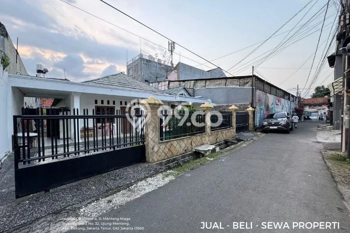 Hunian Elit LB 160m2 Siap Huni Desain Elegan di Cawang, Jakarta Timur Hunian Elit LB 160m2 Siap Huni Desain Elegan di Cawang, Jakarta Timur