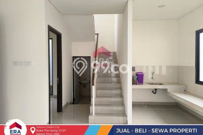 Disewakan! Rumah 3 Kamar Tidur &
3 Kamar Mandi di Jakarta Garden City, Jakarta Timur Disewakan! Rumah 3 Kamar Tidur &
3 Kamar Mandi di Jakarta Garden City, Jakarta Timur