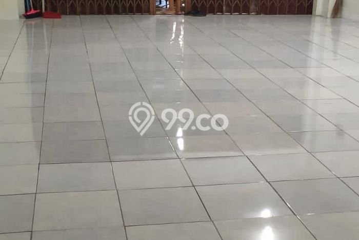 Ruko Bagus LT 97m2 LB 200m2 Dijual di Jatinegara Jakarta Timur Ruko Bagus LT 97m2 LB 200m2 Dijual di Jatinegara Jakarta Timur