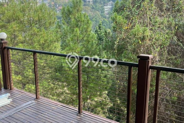 Rumah Elit Modern Siap Huni di Dago Pakar Bandung Rumah Elit Modern Siap Huni di Dago Pakar Bandung