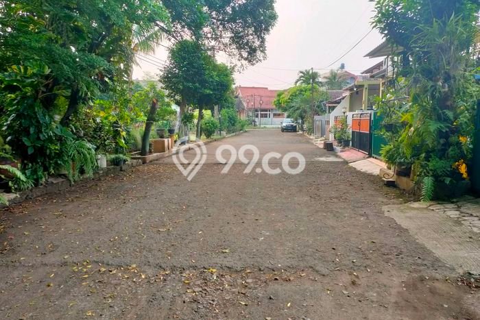 Tanah untuk Dijual Lokasi Cinere, Depok Luas 270m2 SHM Tanah untuk Dijual Lokasi Cinere, Depok Luas 270m2 SHM