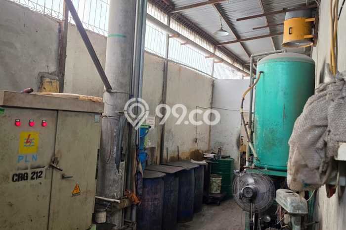 Unit Komersial Disewakan di Tangerang Area Strategis Harga Kompetitif Unit Komersial Disewakan di Tangerang Area Strategis Harga Kompetitif