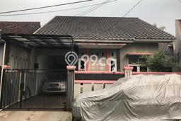 Rumah Elit LB 200m2 Siap Huni Desain Elegan di Villa Melati Mas, Tangerang Selatan Rumah Elit LB 200m2 Siap Huni Desain Elegan di Villa Melati Mas, Tangerang Selatan