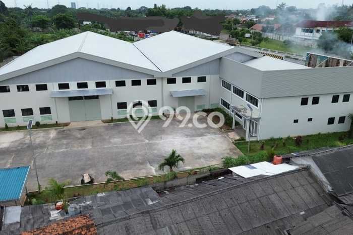 Unit Gudang Dijual di Cibadak Lebak Luas Tanah 4600m2, Luas Bangunan 3000m2 Unit Gudang Dijual di Cibadak Lebak Luas Tanah 4600m2, Luas Bangunan 3000m2