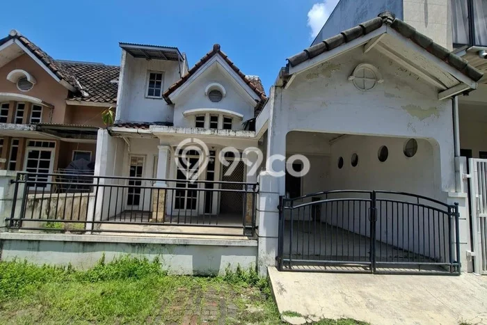 UNIT TERBATAS! Rumah area , 2 KM, LT 128m2m² LB 77m2m² UNIT TERBATAS! Rumah area , 2 KM, LT 128m2m² LB 77m2m²
