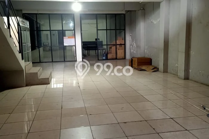 FOR RENT! Ruko di Sudirman Cocok untuk Bisnis 400m2 FOR RENT! Ruko di Sudirman Cocok untuk Bisnis 400m2
