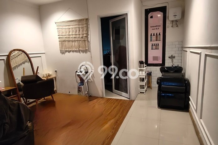 Disewakan Ruko Kawasan Buah Batu, Luas 200m², Area Berkembang Disewakan Ruko Kawasan Buah Batu, Luas 200m², Area Berkembang