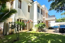 Rumah Mewah Siap Huni LT 1050m2 di Cilandak, Jakarta Selatan Rumah Mewah Siap Huni LT 1050m2 di Cilandak, Jakarta Selatan