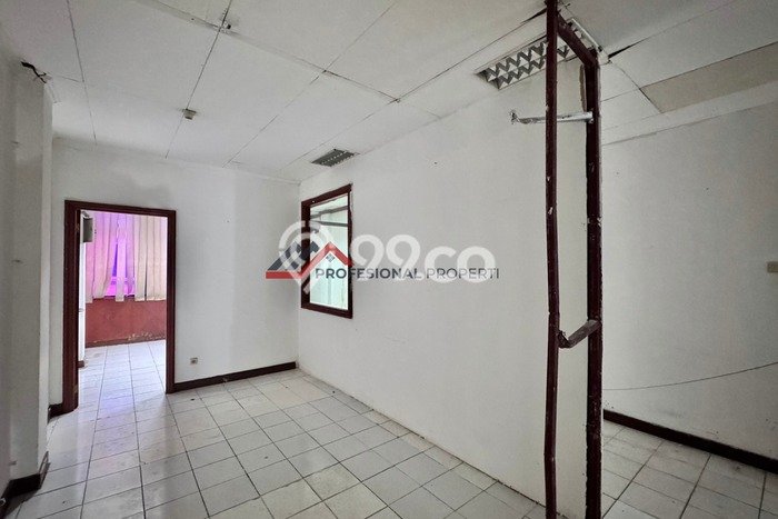 Ruko Bagus Dijual LB 250m2 Lokasi Strategis Jakarta Selatan Area Cocok untuk Bisnis Ruko Bagus Dijual LB 250m2 Lokasi Strategis Jakarta Selatan Area Cocok untuk Bisnis