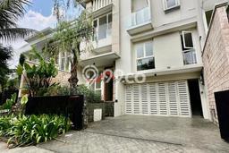 Dijual Rumah Premium dengan Fasilitas Sekitar Komplit di Kebayoran Baru, Jakarta Selatan Dijual Rumah Premium dengan Fasilitas Sekitar Komplit di Kebayoran Baru, Jakarta Selatan