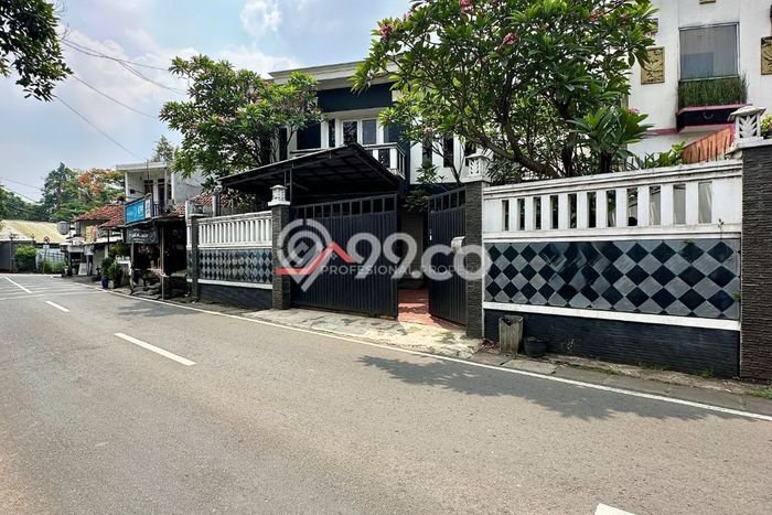 Rumah Mewah Dijual LT 293m2 di Jagakarsa, Jakarta Selatan Rumah Mewah Dijual LT 293m2 di Jagakarsa, Jakarta Selatan