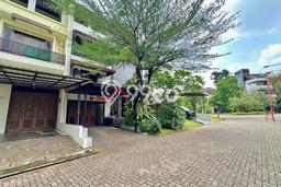 Dijual Rumah Luas Elegan Dengan View Cantik di Lebak Bulus, Jakarta Selatan Dijual Rumah Luas Elegan Dengan View Cantik di Lebak Bulus, Jakarta Selatan