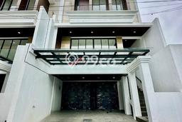 For Sale Rumah Elit Exclusive di Cilandak, Jakarta Selatan For Sale Rumah Elit Exclusive di Cilandak, Jakarta Selatan