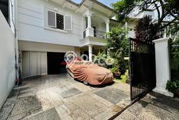 For Sale Rumah Mewah Exclusive di Kebayoran Baru, Jakarta Selatan For Sale Rumah Mewah Exclusive di Kebayoran Baru, Jakarta Selatan