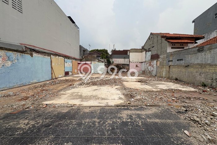 Dijual Tanah di Cempaka Putih Jakarta Pusat Luas 330m2 SHM Dijual Tanah di Cempaka Putih Jakarta Pusat Luas 330m2 SHM