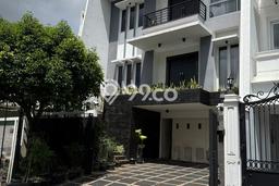 Rumah Elit Modern Siap Huni di Puri Indah Jakarta Barat Rumah Elit Modern Siap Huni di Puri Indah Jakarta Barat