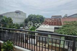 Rumah Luxury Modern Siap Huni di Cipinang Jakarta Timur Rumah Luxury Modern Siap Huni di Cipinang Jakarta Timur