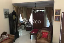 Rumah Mewah LB 320m2 Siap Huni Desain Elegan di Manggarai, Jakarta Selatan Rumah Mewah LB 320m2 Siap Huni Desain Elegan di Manggarai, Jakarta Selatan