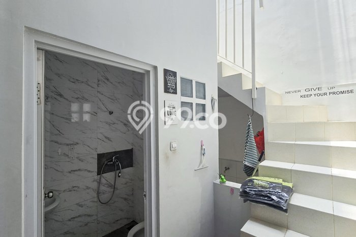 Rumah Sederhana Dijual Lokasi Kelapa Gading 3 Kamar dengan Luas Tanah 102m2 Rumah Sederhana Dijual Lokasi Kelapa Gading 3 Kamar dengan Luas Tanah 102m2