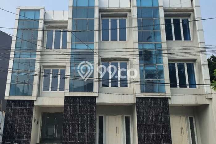 Dijual! Ruko di Pejaten Jakarta Selatan LT 93m2 / LB 150m2 Kawasan Bisnis Dijual! Ruko di Pejaten Jakarta Selatan LT 93m2 / LB 150m2 Kawasan Bisnis