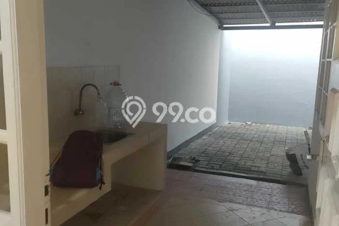 Disewakan Cepat Rumah Kondisi Baik di Area Cakung, Jakarta Timur Disewakan Cepat Rumah Kondisi Baik di Area Cakung, Jakarta Timur