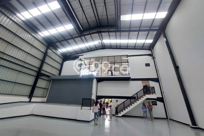 Gudang Dijual di Prime Area Bekasi Luas 525m2 Gudang Dijual di Prime Area Bekasi Luas 525m2