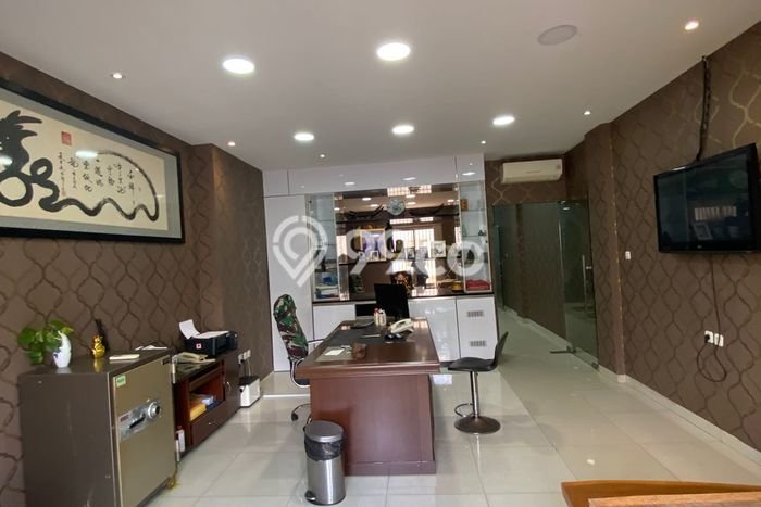 Ruko Dijual Lokasi Emas di Pademangan Luas 320m2 Ruko Dijual Lokasi Emas di Pademangan Luas 320m2