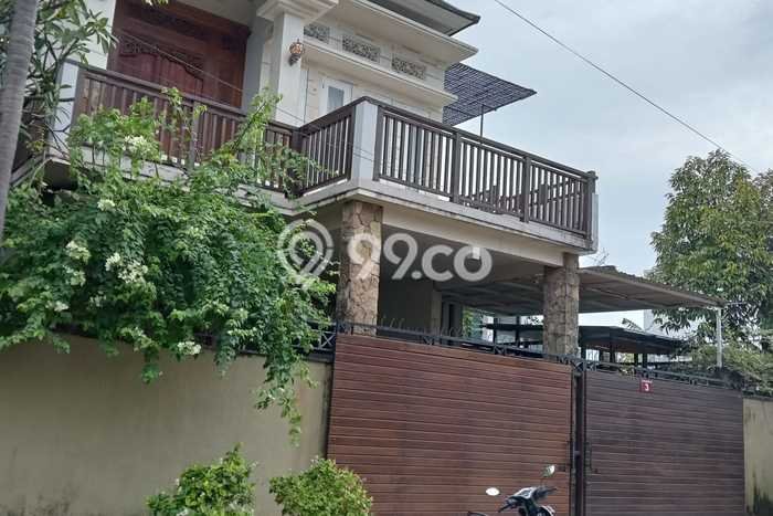 DIJUAL! Vila Kawasan , Luas 510m2m², Lokasi Strategis DIJUAL! Vila Kawasan , Luas 510m2m², Lokasi Strategis