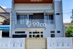 Rumah Mewah LB 250m2 Siap Huni Desain Elegan di BSD Kencana Loka, Tangerang Rumah Mewah LB 250m2 Siap Huni Desain Elegan di BSD Kencana Loka, Tangerang