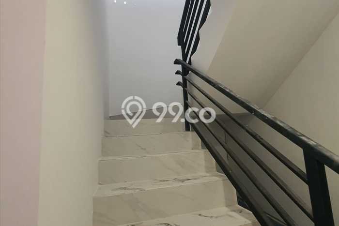 Jual Rumah Bagus Siap Huni LB 250m2 di Pagedangan, Tangerang Jual Rumah Bagus Siap Huni LB 250m2 di Pagedangan, Tangerang