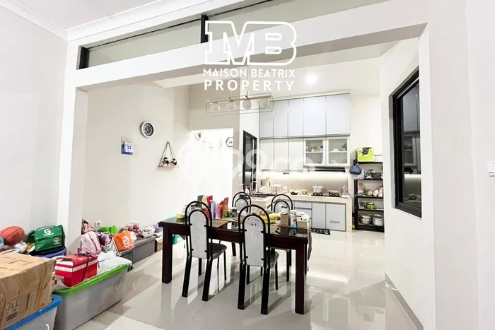 Hunian Cantik Minimalis Lb 120m2 di Setu, Tangerang Selatan Hunian Cantik Minimalis Lb 120m2 di Setu, Tangerang Selatan